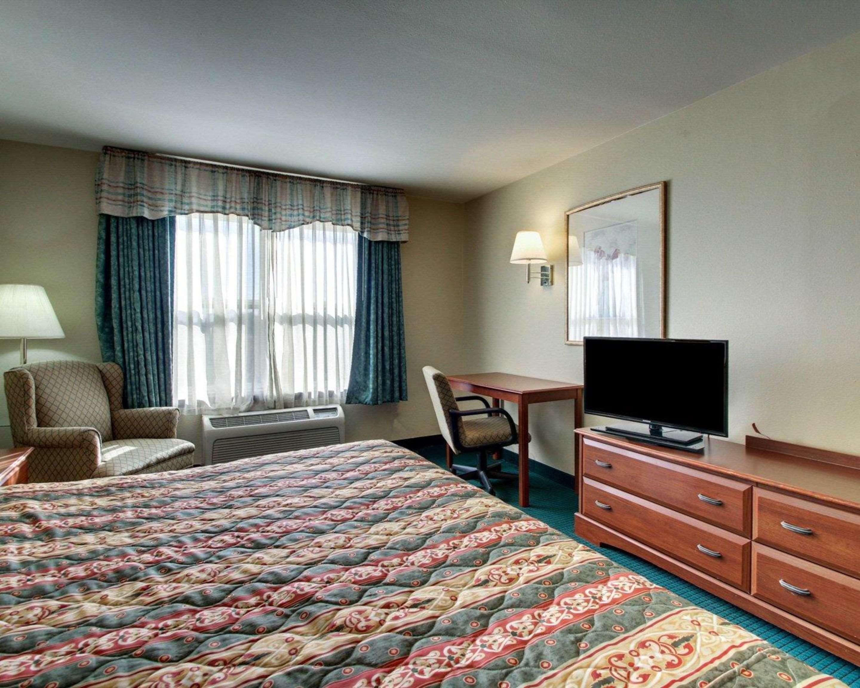 Econo Lodge Inn & Suites Flowood Exterior foto