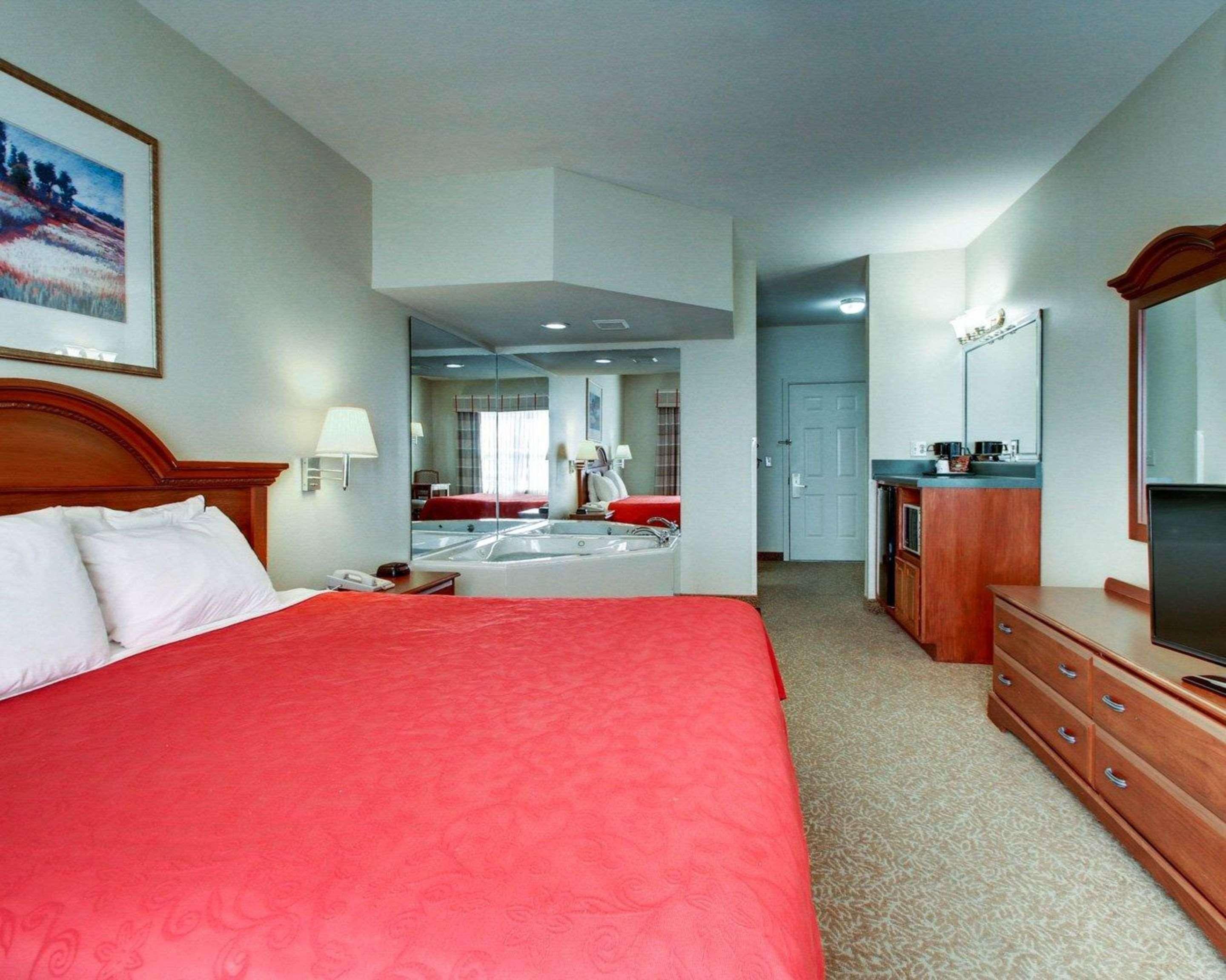 Econo Lodge Inn & Suites Flowood Exterior foto