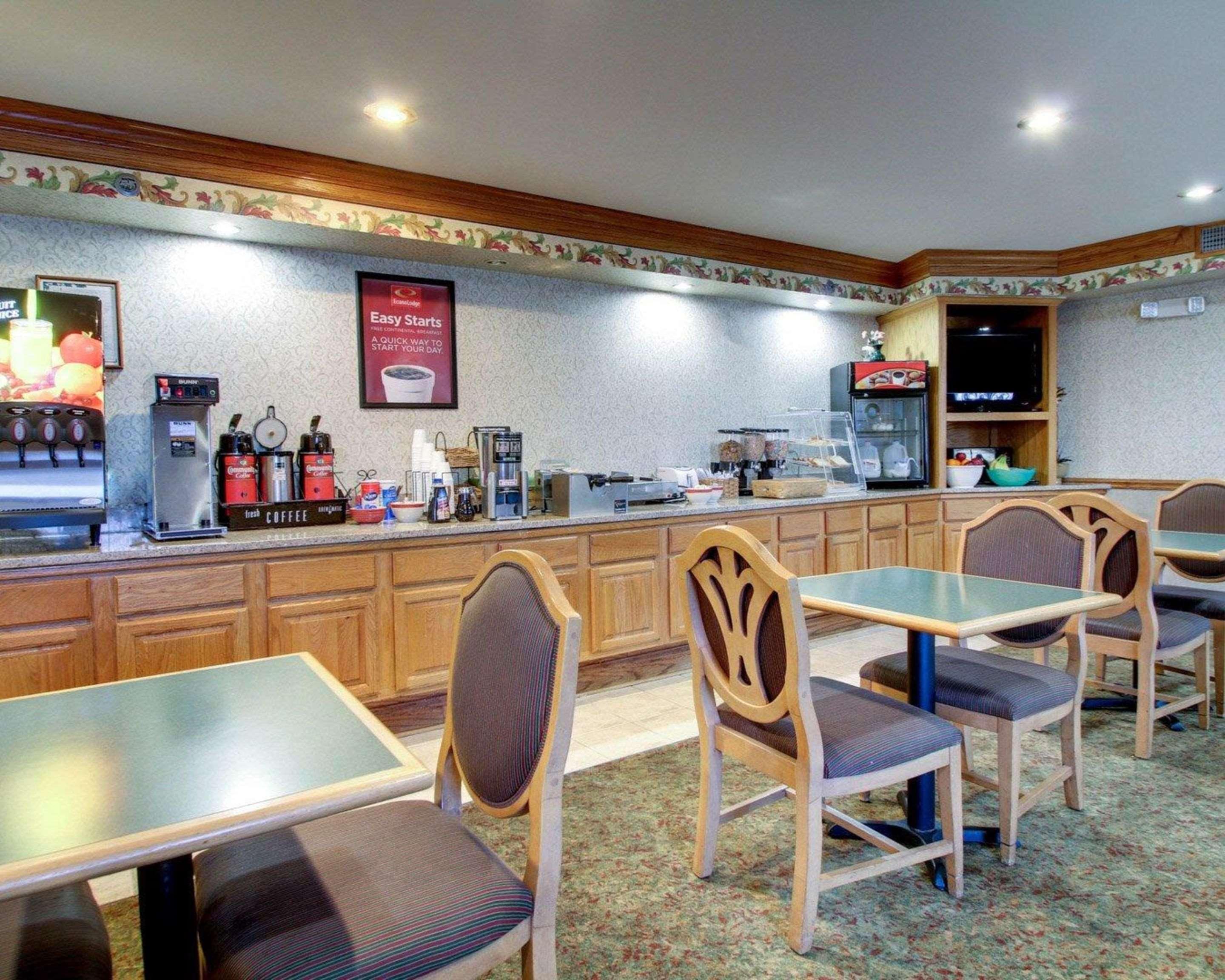 Econo Lodge Inn & Suites Flowood Exterior foto