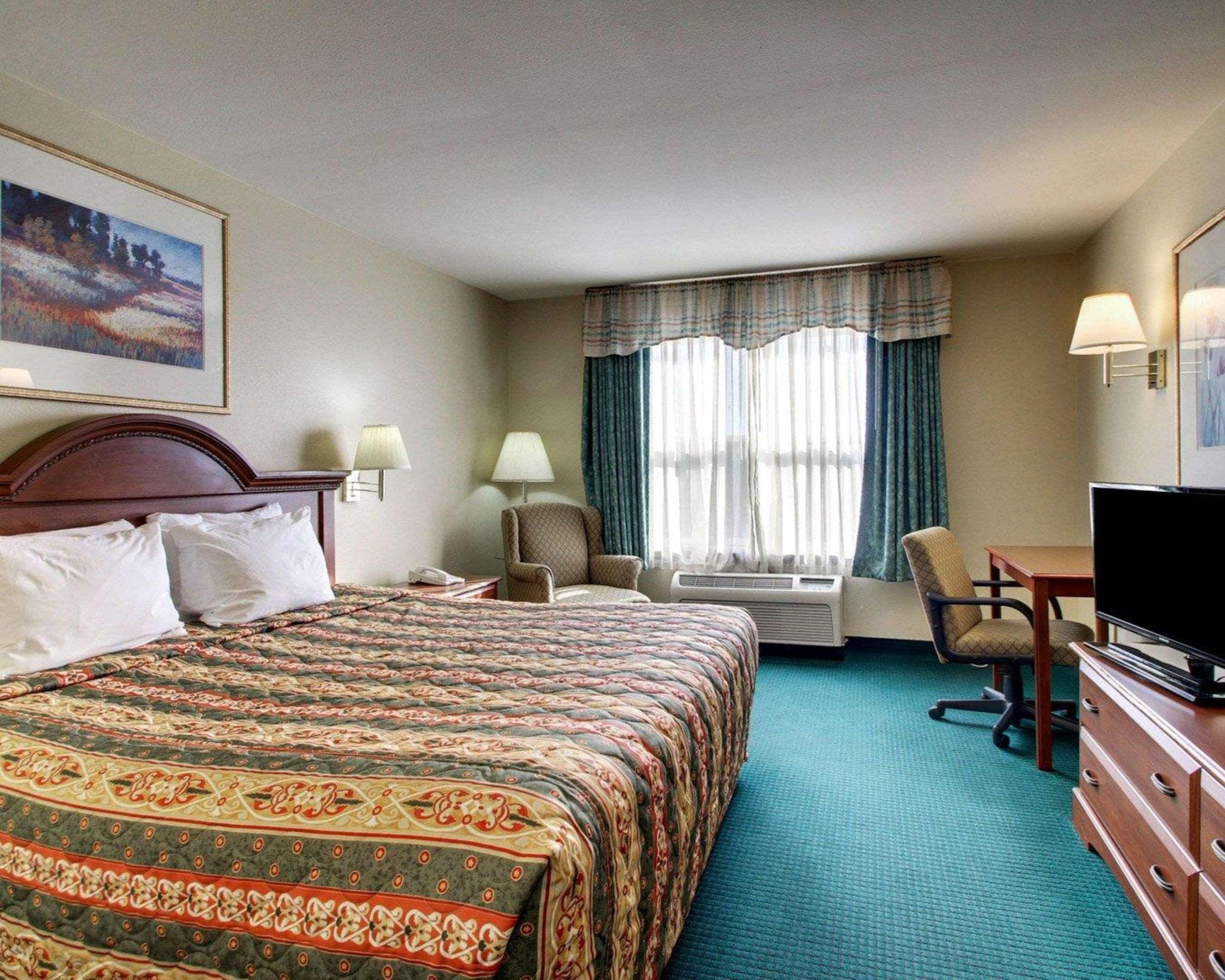 Econo Lodge Inn & Suites Flowood Exterior foto